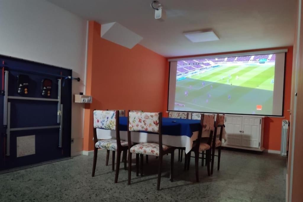 Casa Carmina: Casa Para Pequenos Grupos En El Corazon De Galicia O Irixo Bagian luar foto