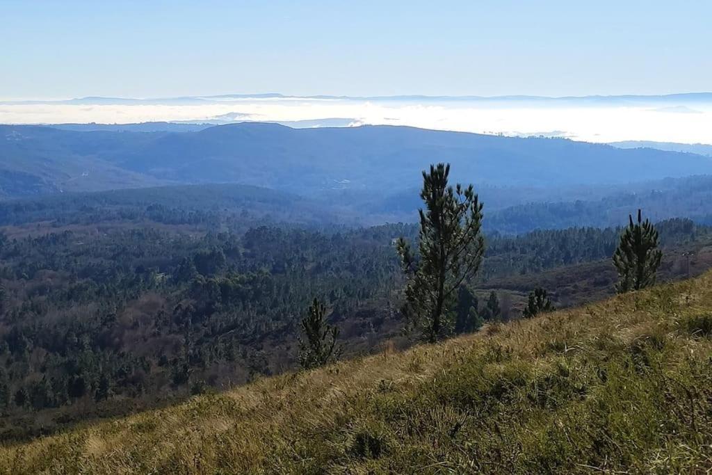 Casa Carmina: Casa Para Pequenos Grupos En El Corazon De Galicia O Irixo Bagian luar foto